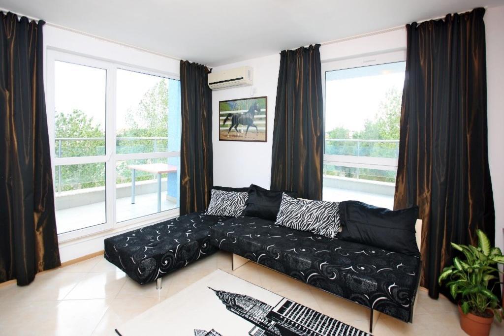 Sofia Apartments In Sunny Residence Sunny Beach Habitación foto